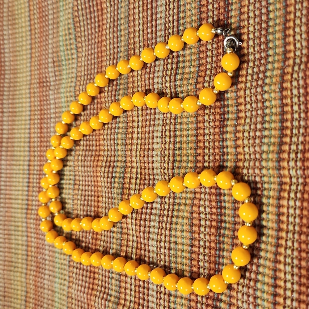 COPY - Vintage Creamsicle Color Necklace